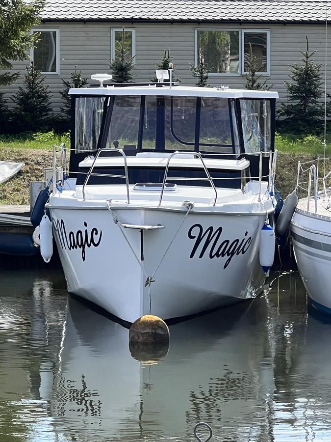 Magik — widok dziobowy